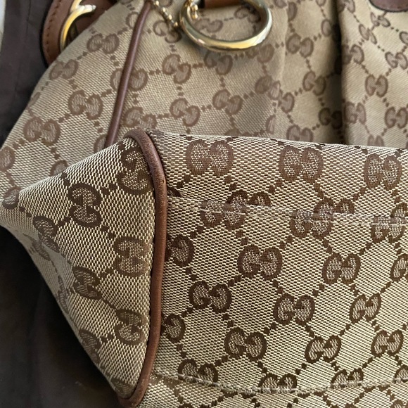 Authentic Gucci bag - Picture 5 of 8